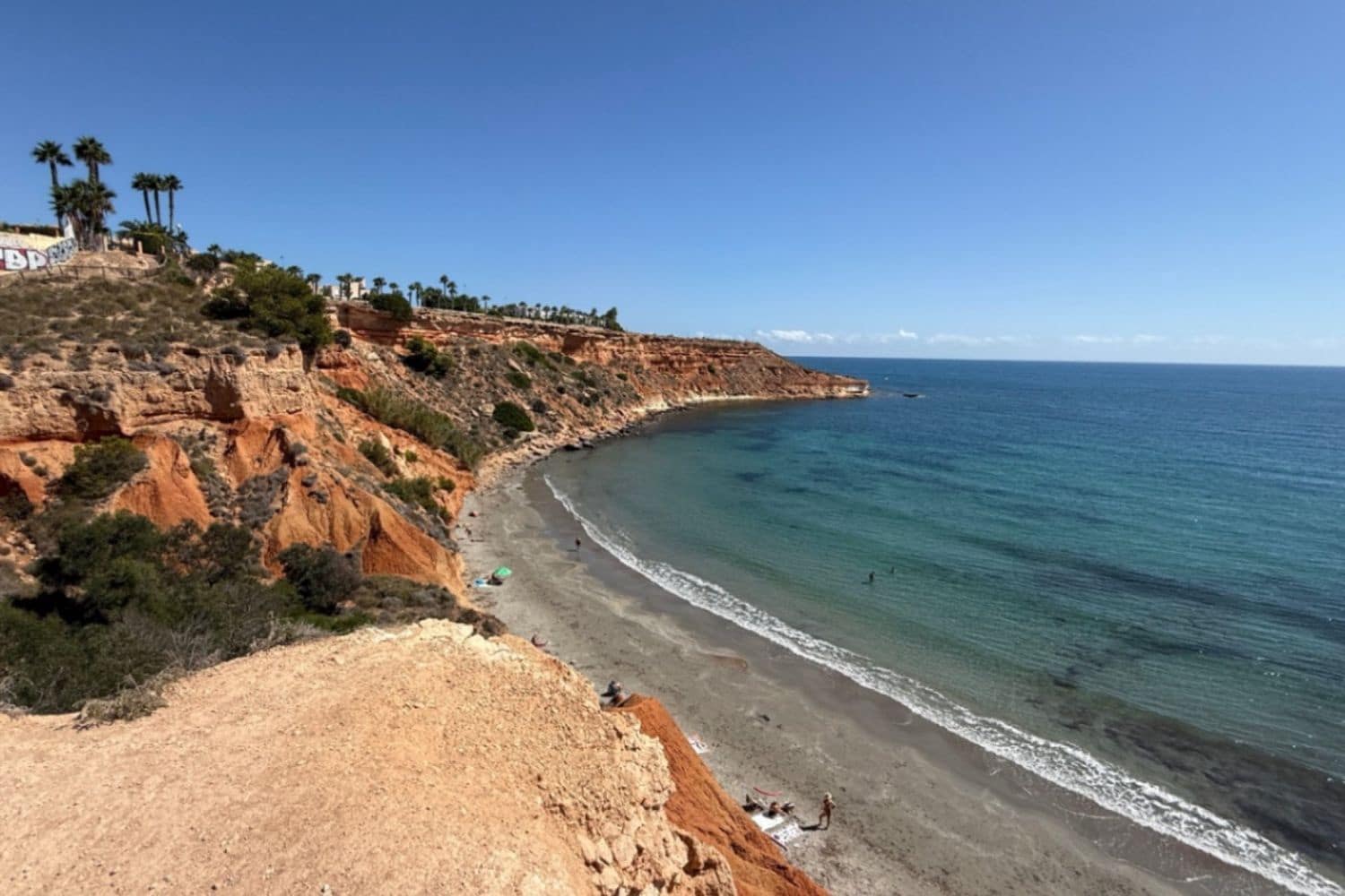3 soverom Hus til salgs i Orihuela Costa med svømmebasseng garasje - € 349 000 (Ref: 9840762)