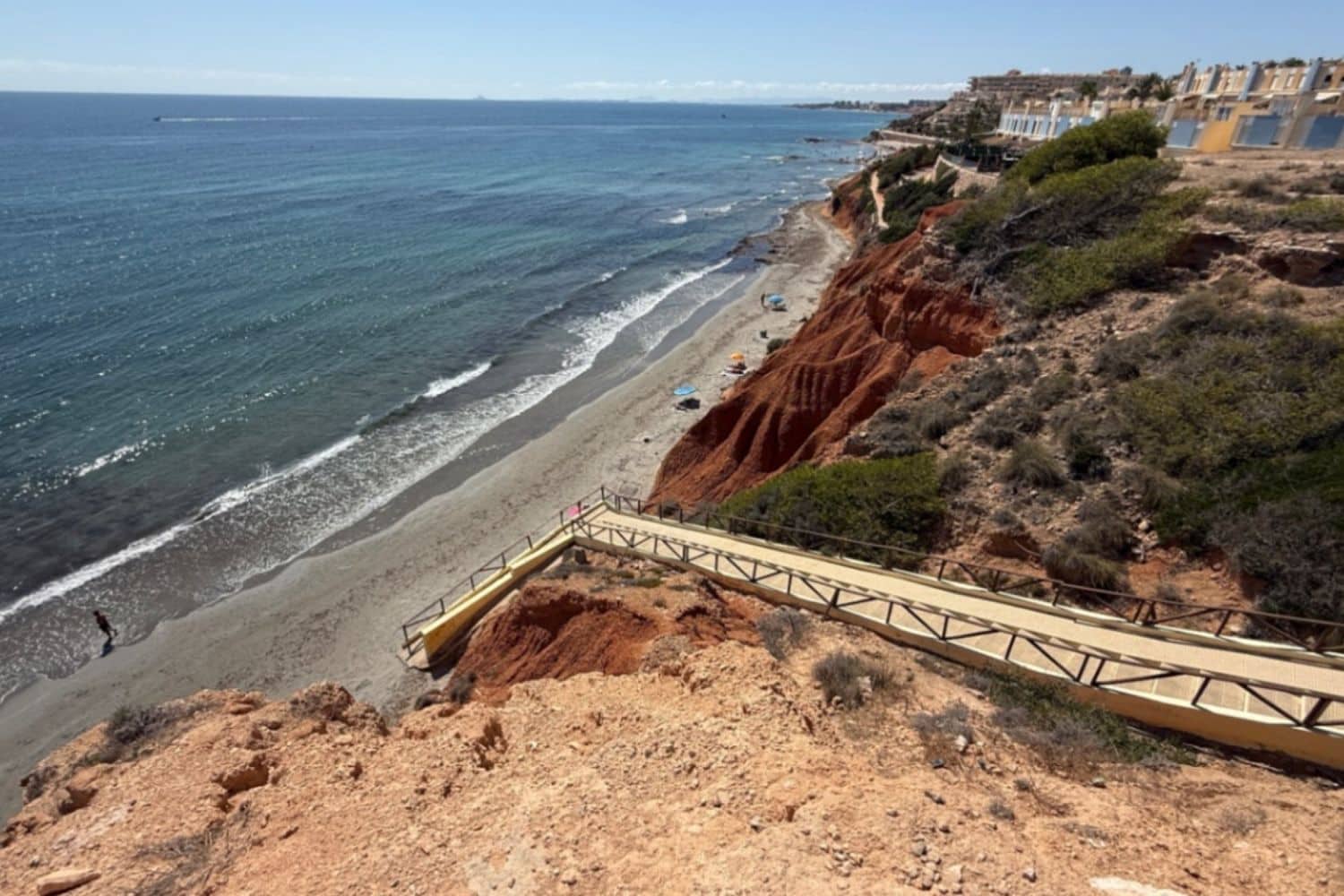 3 soverom Hus til salgs i Orihuela Costa med svømmebasseng garasje - € 349 000 (Ref: 9840762)