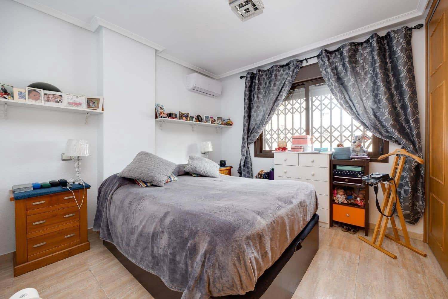 2 chambre Appartement à vendre à Torrevieja avec piscine garage - 189 000 € (Ref: 9842040)