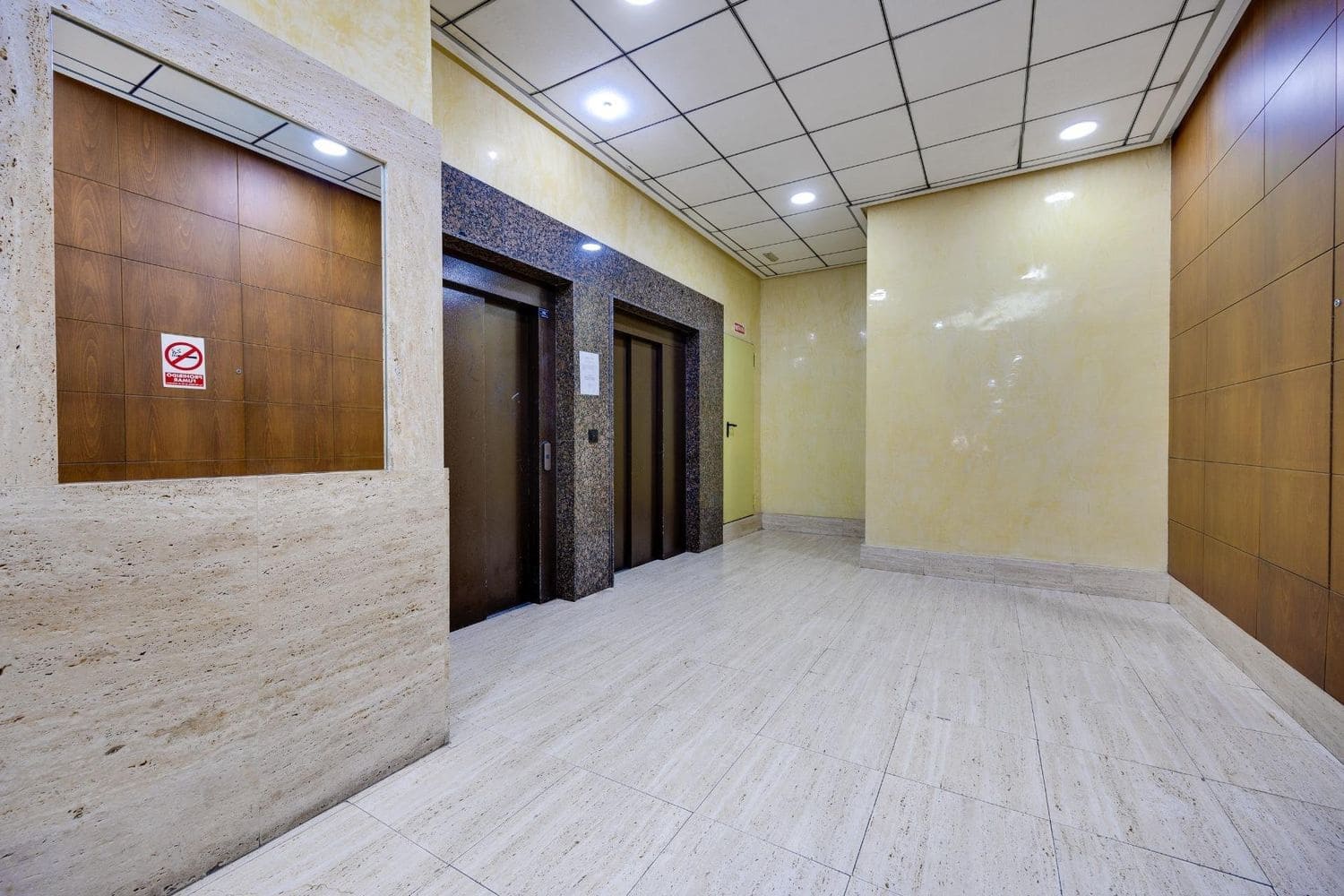 2 chambre Appartement à vendre à Torrevieja avec piscine garage - 189 000 € (Ref: 9842040)