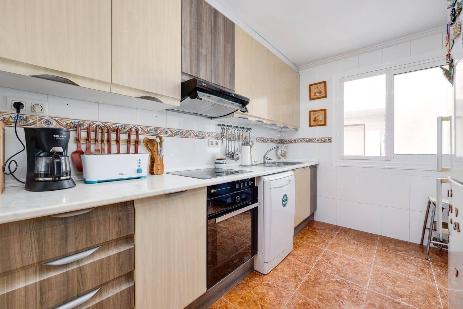 4 quarto Apartamento para venda em Torrevieja com garagem - 195 000 € (Ref: 9842041)