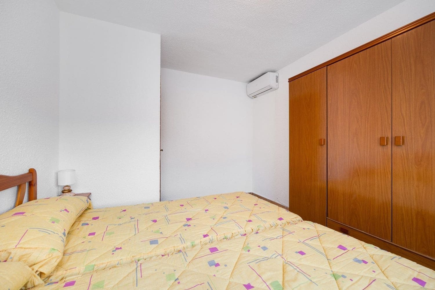 2 quarto Casa em Banda para venda em Alicante cidade com garagem - 239 900 € (Ref: 9844783)
