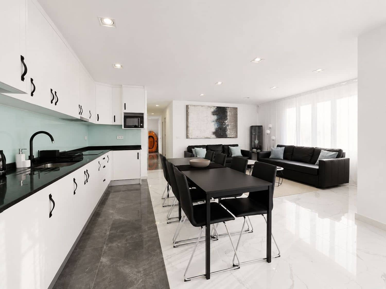3 sovrum Lägenhet till salu i Alicante stad med pool garage - 244 000 € (Ref: 9858034)