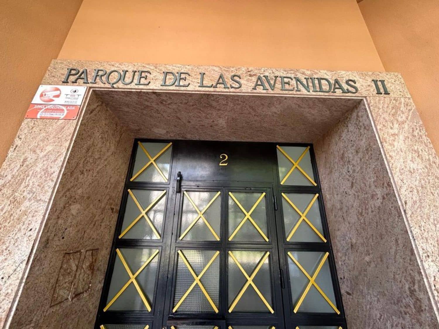 2 chambre Appartement à vendre à Torrevieja avec piscine garage - 159 995 € (Ref: 9864704)