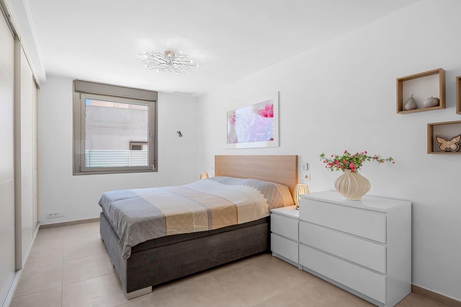 Chalet de 3 habitaciones en San Fulgencio en venta con piscina garaje - 595.000 € (Ref: 9864706)