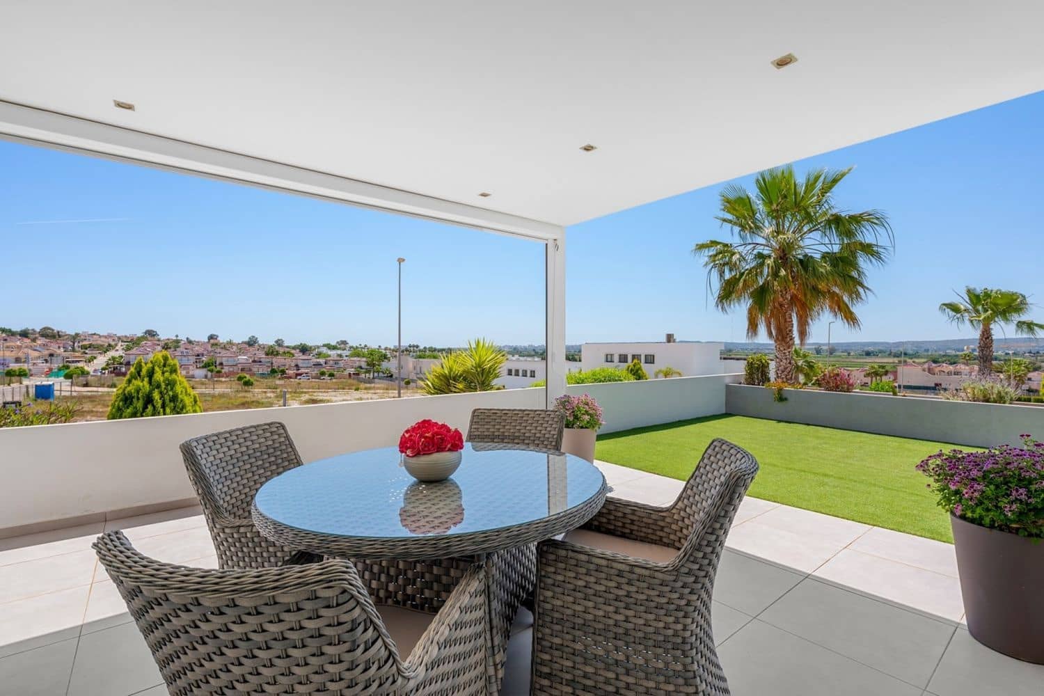 Chalet de 3 habitaciones en San Fulgencio en venta con piscina garaje - 595.000 € (Ref: 9864706)