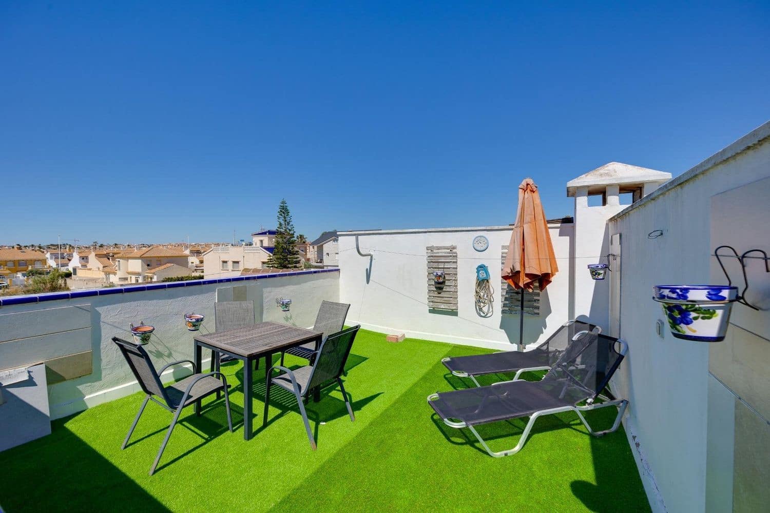 2 slaapkamer Appartement te koop in Alicante stad met garage - € 169.900 (Ref: 9870551)
