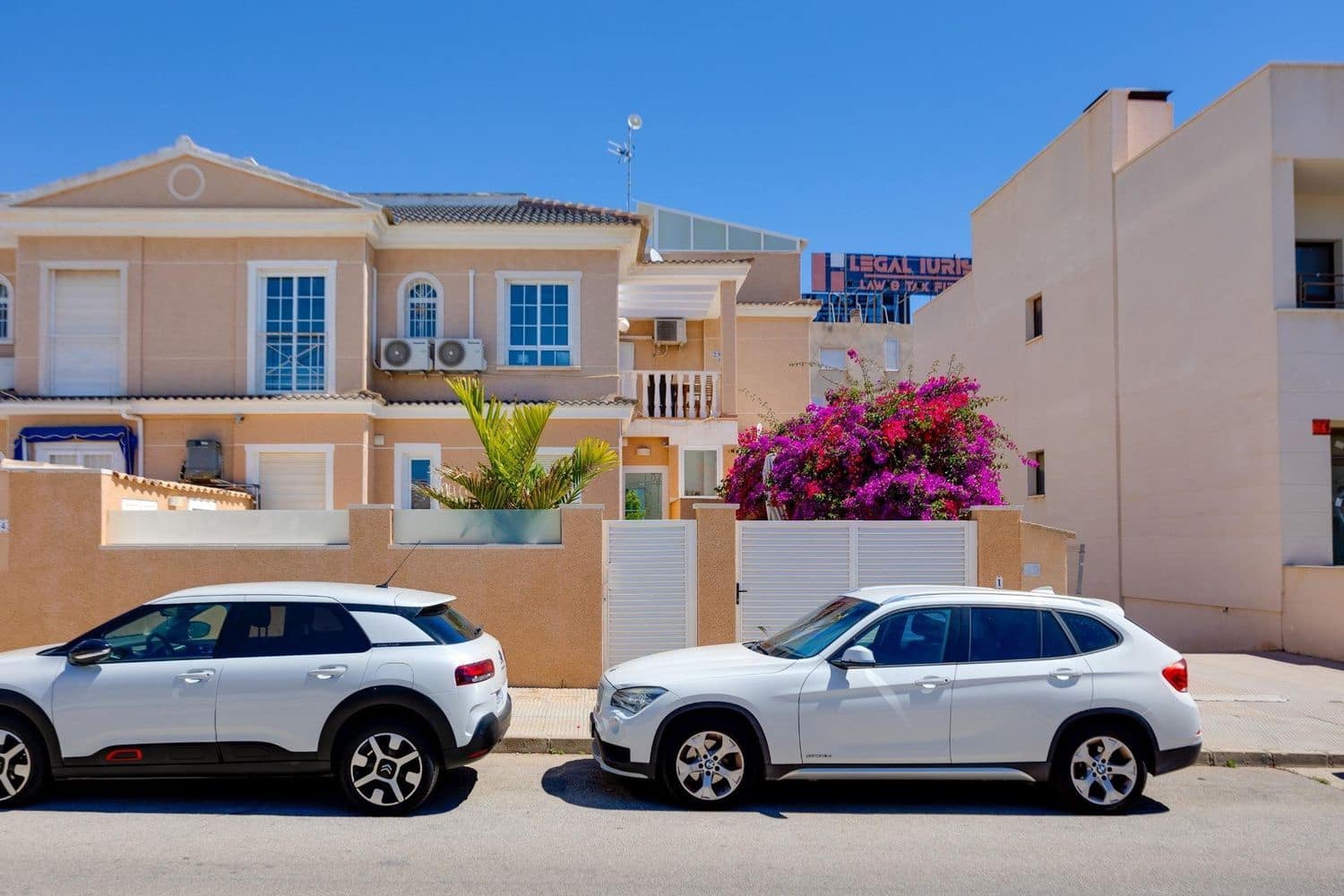 2 slaapkamer Appartement te koop in Alicante stad met garage - € 169.900 (Ref: 9870551)