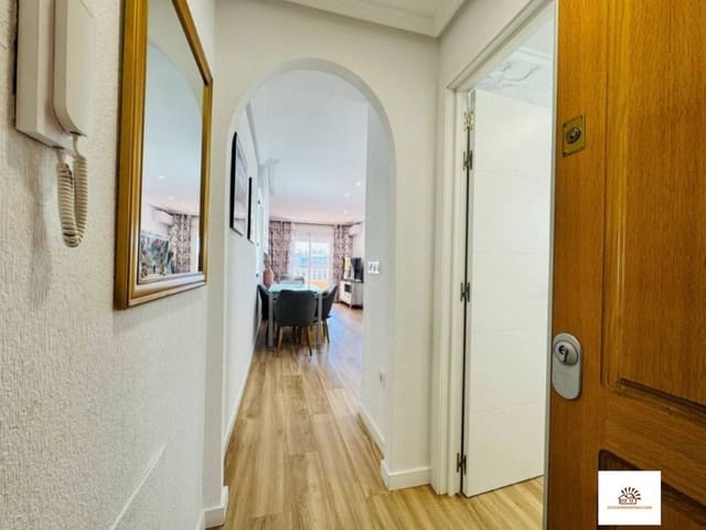 2 soveværelse Lejlighed til salg i Las Viñas, Guardamar del Segura med garage - € 169.000 (Ref: 9873030)