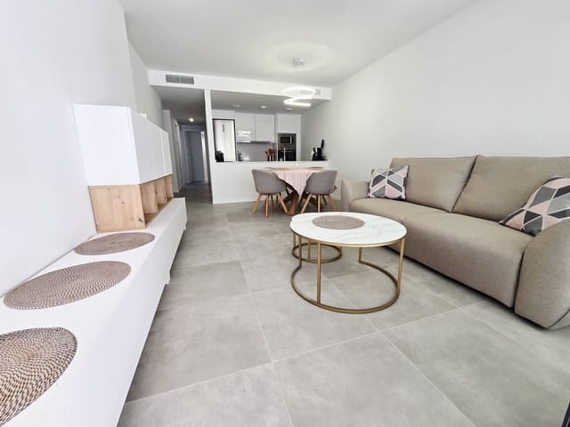 Apartamento de 2 habitaciones en Campoamor, Orihuela en venta con piscina garaje - 275.000 € (Ref: 9880636)
