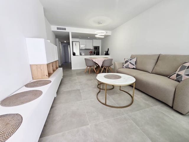 Apartamento de 2 habitaciones en Campoamor, Orihuela en venta con piscina garaje - 275.000 € (Ref: 9880636)