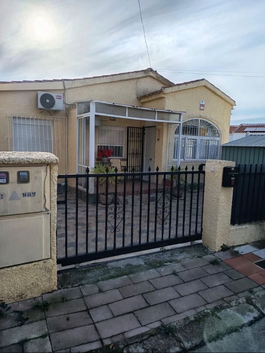 3 chambre Villa/Maison à vendre à Alicante ville avec piscine garage - 295 000 € (Ref: 9884189)