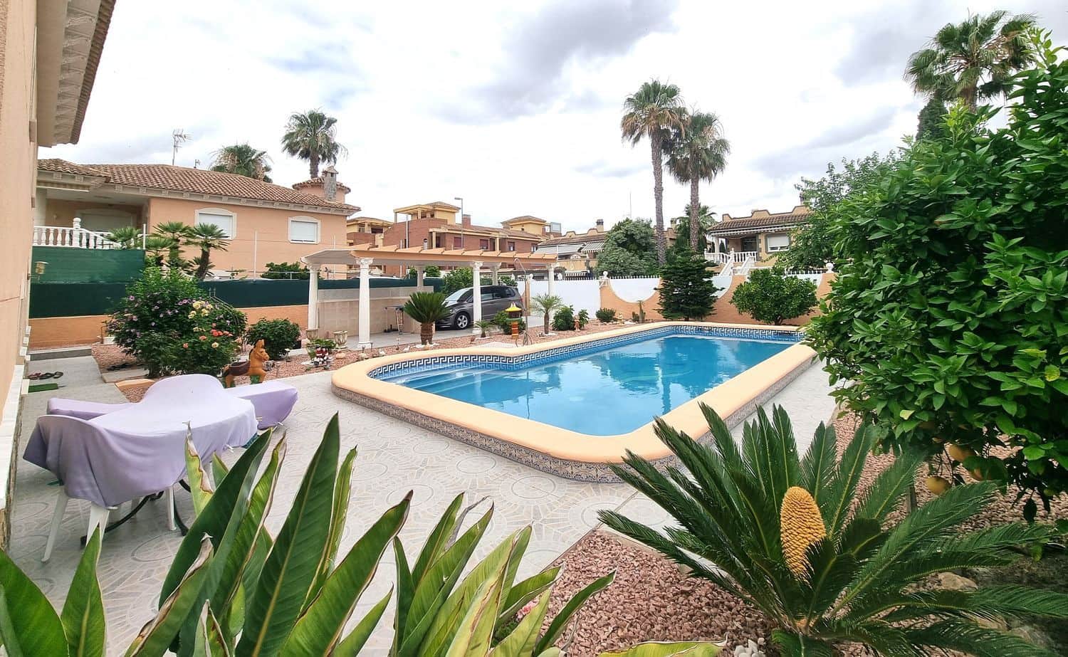 3 bedroom Villa for sale in Benferri with pool garage - € 339,000 (Ref: 9909932)