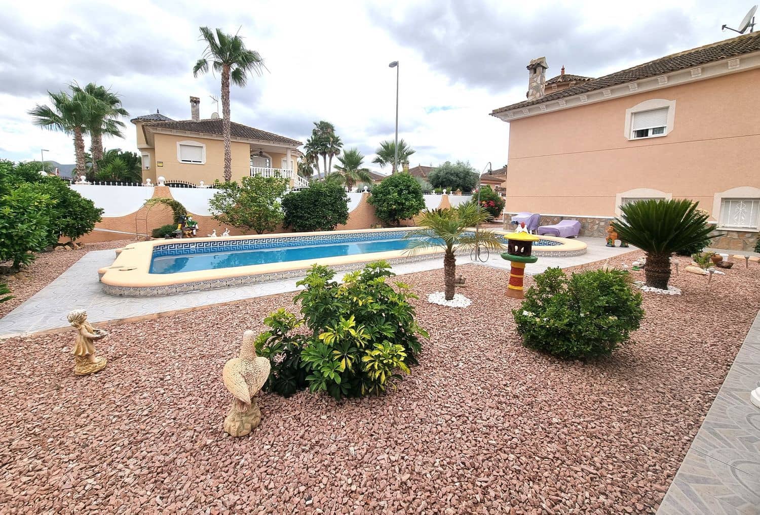 3 bedroom Villa for sale in Benferri with pool garage - € 339,000 (Ref: 9909932)