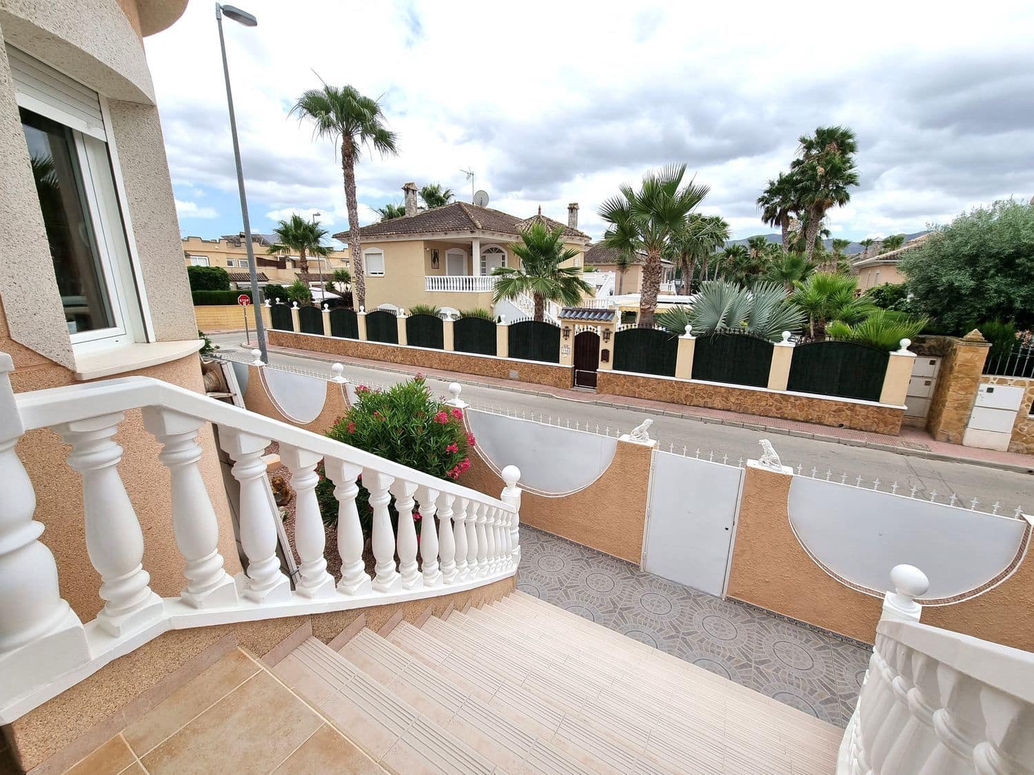 3 bedroom Villa for sale in Benferri with pool garage - € 339,000 (Ref: 9909932)