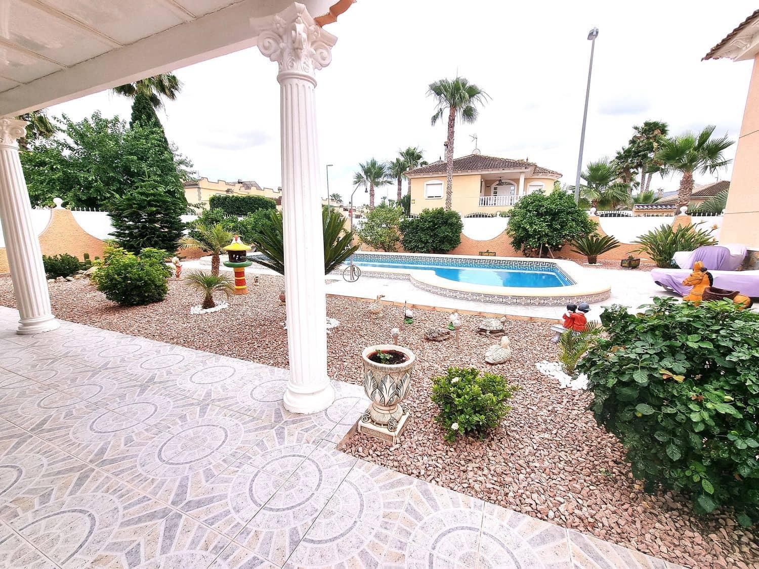 3 bedroom Villa for sale in Benferri with pool garage - € 339,000 (Ref: 9909932)