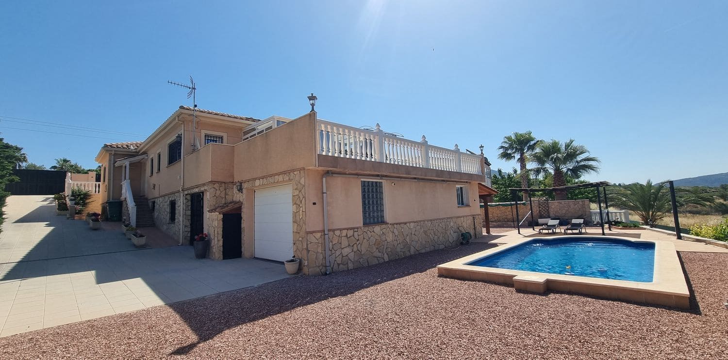 3 bedroom Villa for sale in Tibi with pool garage - € 369,000 (Ref: 9912629)