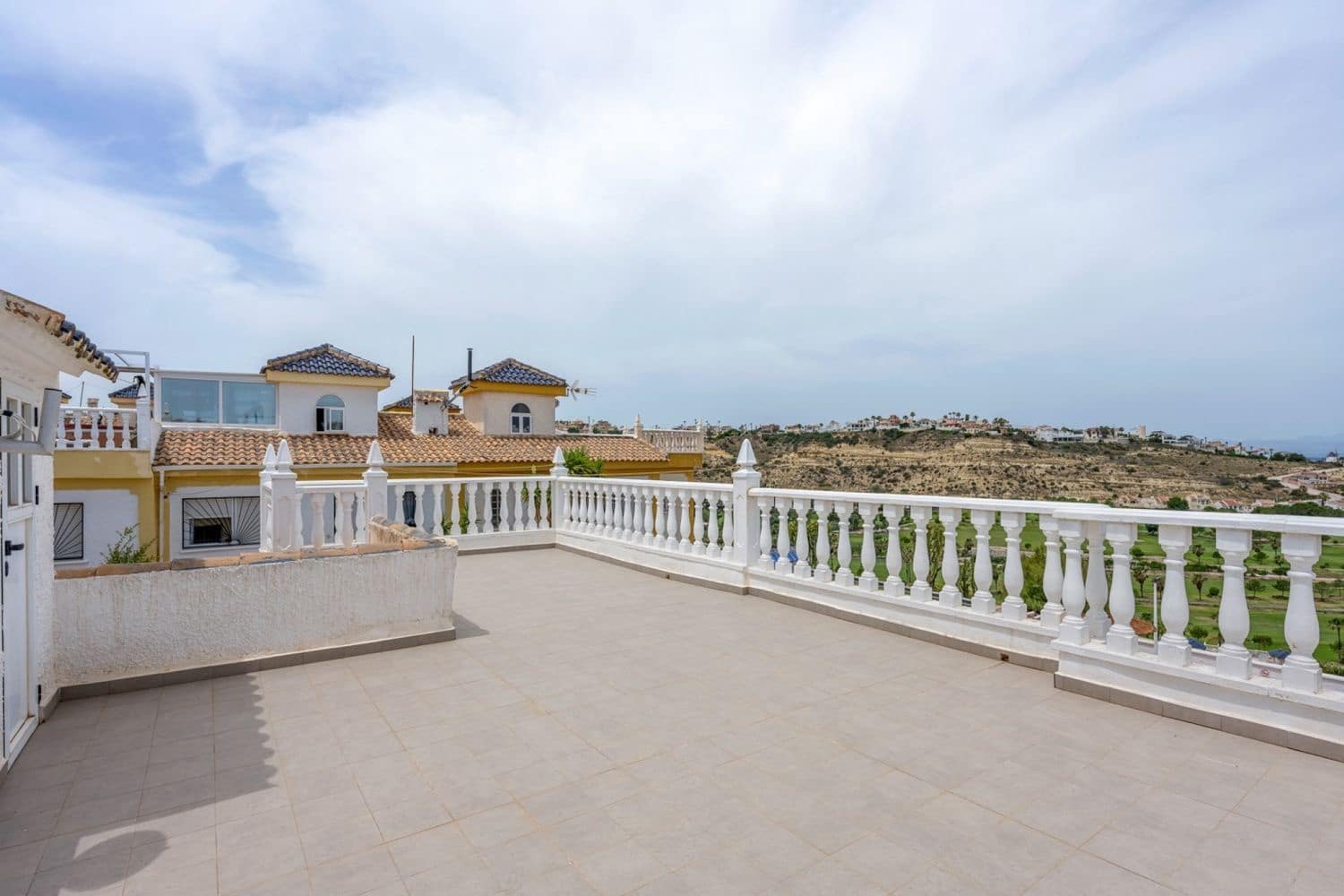 3 quarto Casa em Banda para venda em La Marquesa com piscina garagem - 209 000 € (Ref: 9923154)