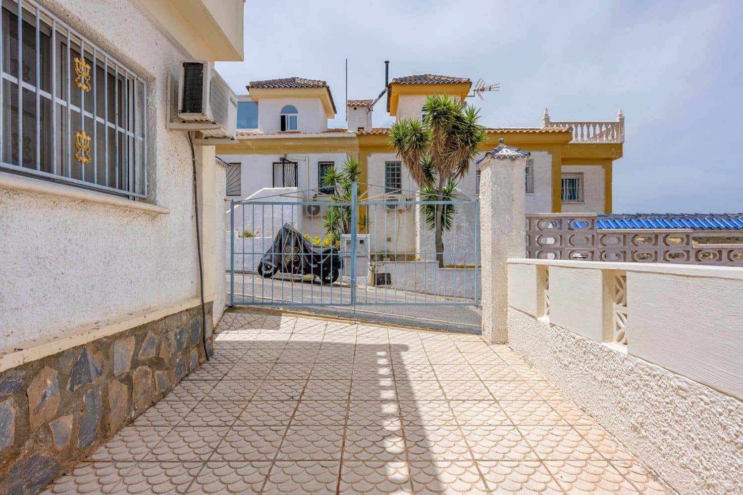 3 quarto Casa em Banda para venda em La Marquesa com piscina garagem - 209 000 € (Ref: 9923154)