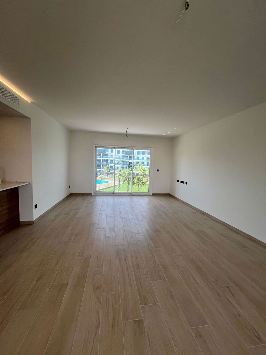 3 soveværelse Lejlighed til salg i Guardamar del Segura med swimmingpool garage - € 480.000 (Ref: 9946909)