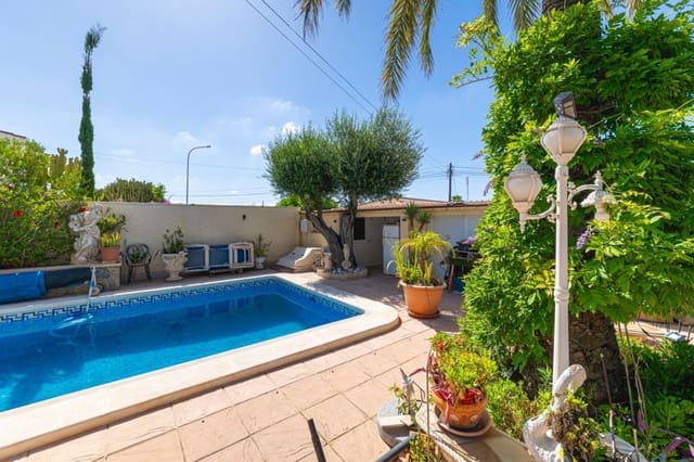 3 camera da letto Villa in vendita in Ciudad Quesada, Rojales con piscina garage - 550.000 € (Rif: 9949074)