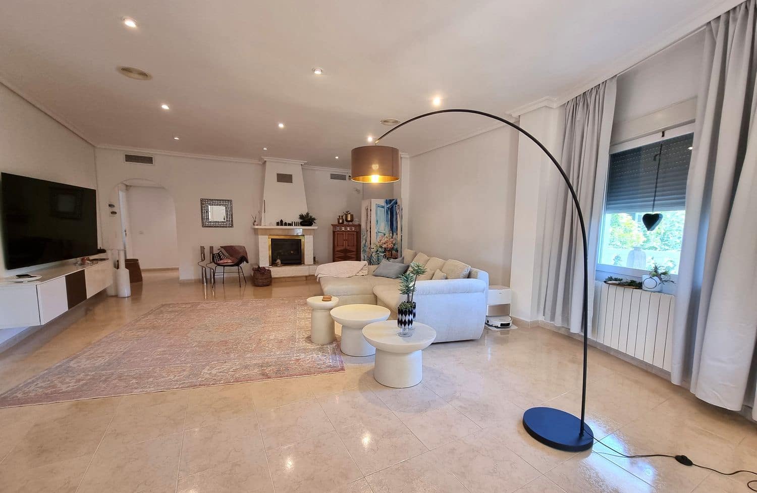 4 soverom Villa til salgs i Alicante by med svømmebasseng garasje - € 398 750 (Ref: 9958938)