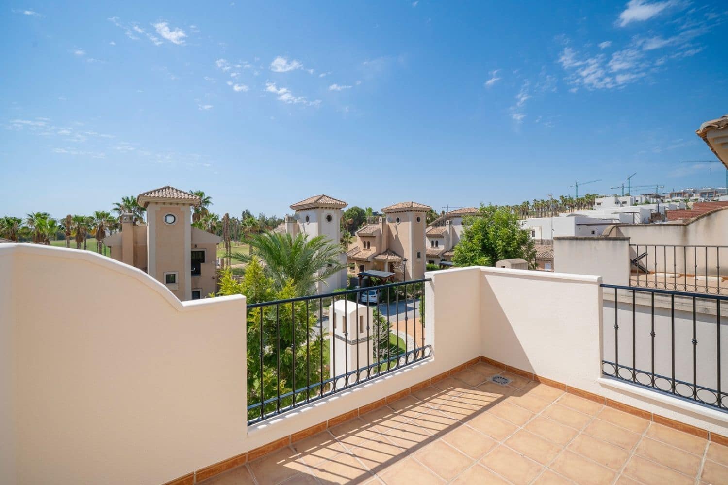 3 chambre Maison de Ville à vendre à Alicante ville avec piscine garage - 235 000 € (Ref: 9967128)