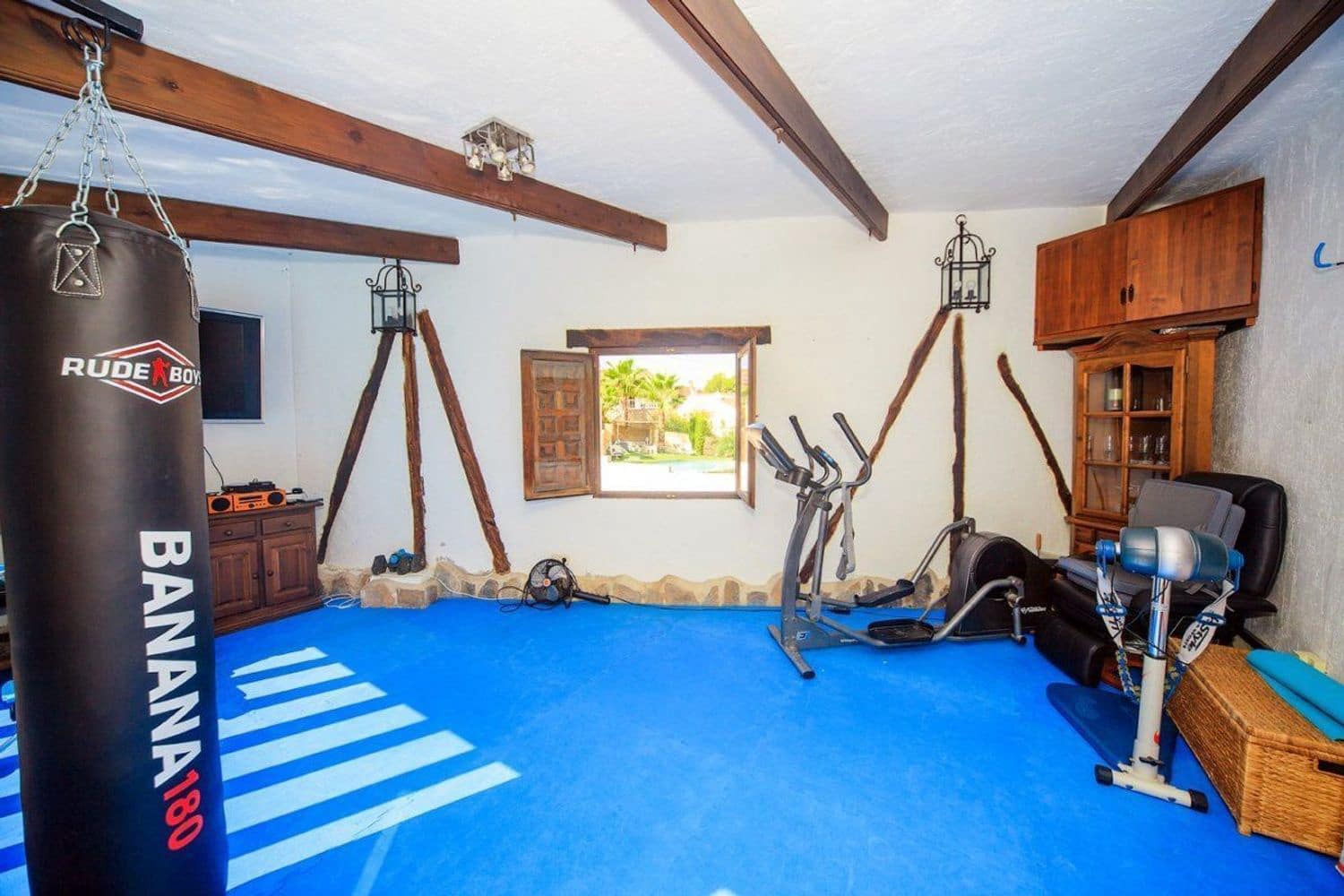 4 soverom Villa til salgs i Orihuela Costa med svømmebasseng garasje - € 490 000 (Ref: 9972459)