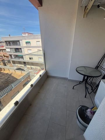 Apartamento de 2 habitaciones en Playa de los Locos, Torrevieja en venta con piscina garaje - 299.000 € (Ref: 9976723)