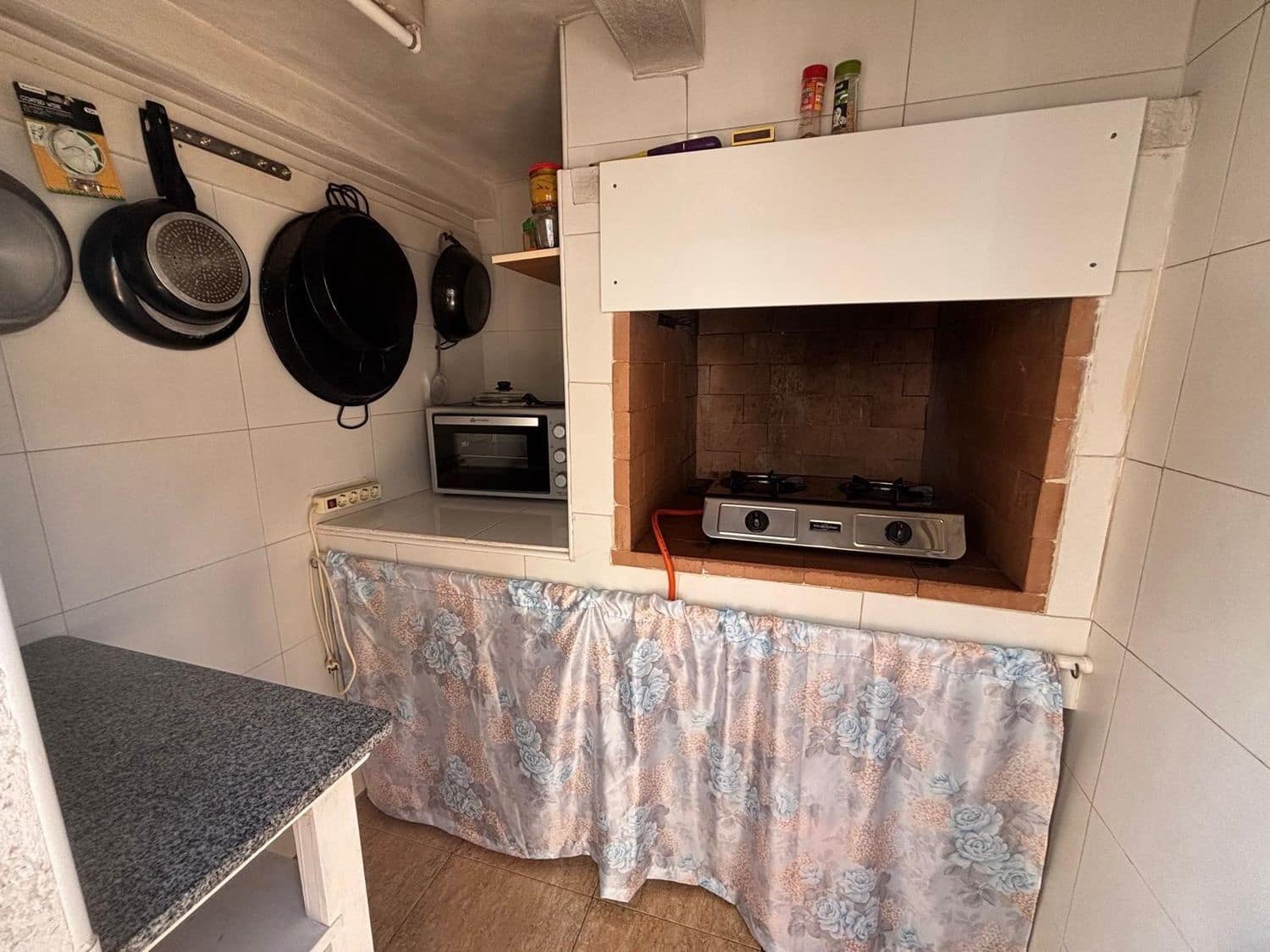 4 bedroom Townhouse for sale in Alicante / Alacant city with pool garage - € 320,000 (Ref: 9976724)