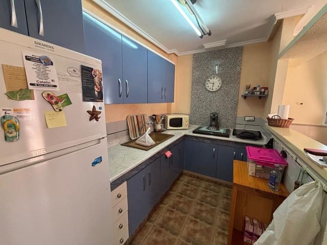 4 slaapkamer Huis te koop in Alicante stad met zwembad garage - € 320.000 (Ref: 9976724)