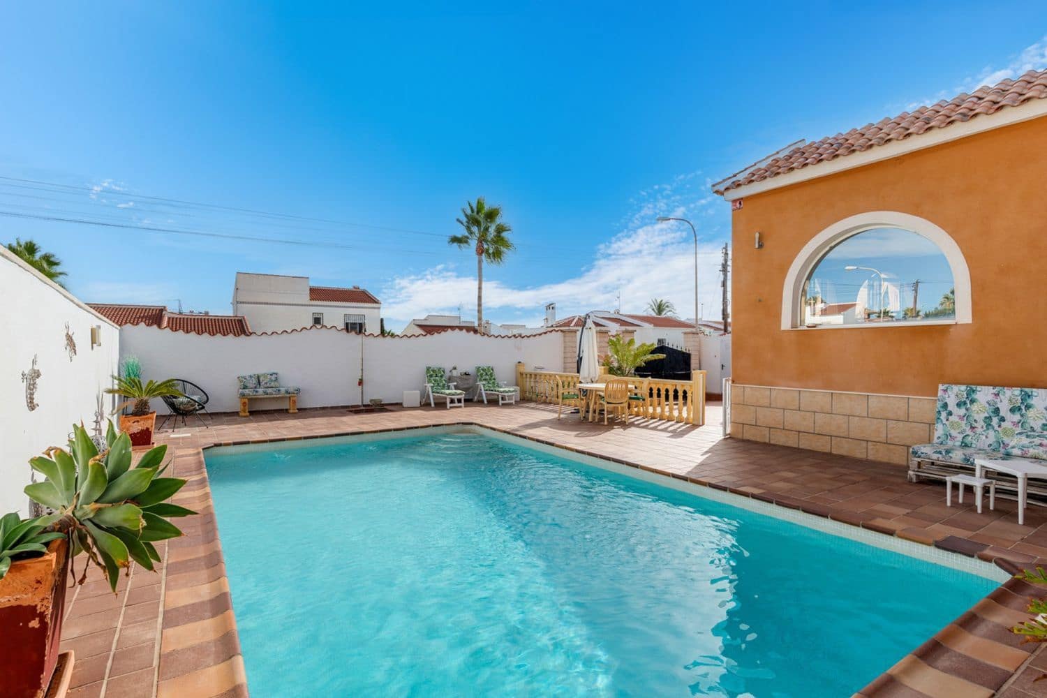 4 soveværelse Villa til salg i Ciudad Quesada med swimmingpool garage - € 415.000 (Ref: 9979513)