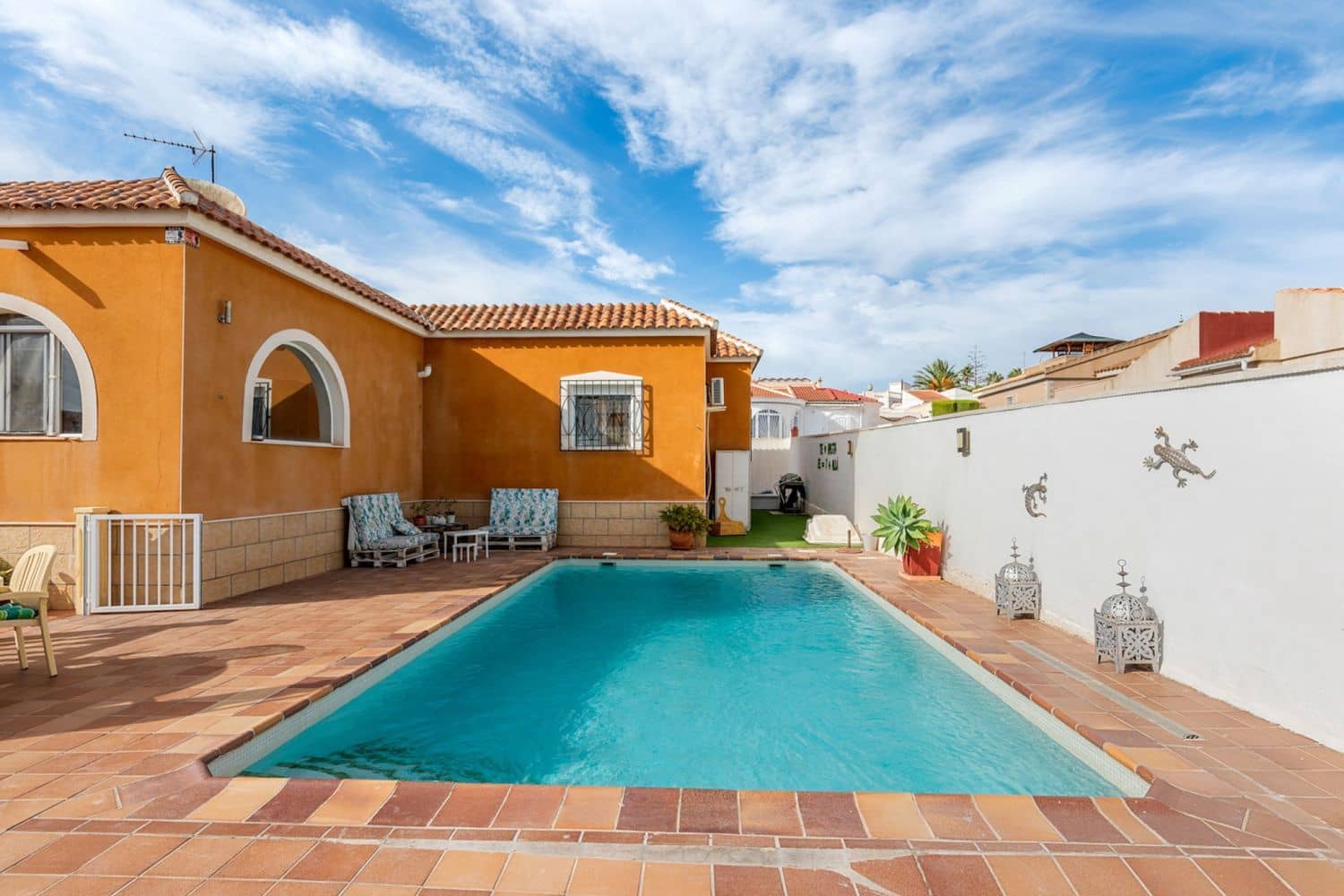4 soveværelse Villa til salg i Ciudad Quesada med swimmingpool garage - € 415.000 (Ref: 9979513)