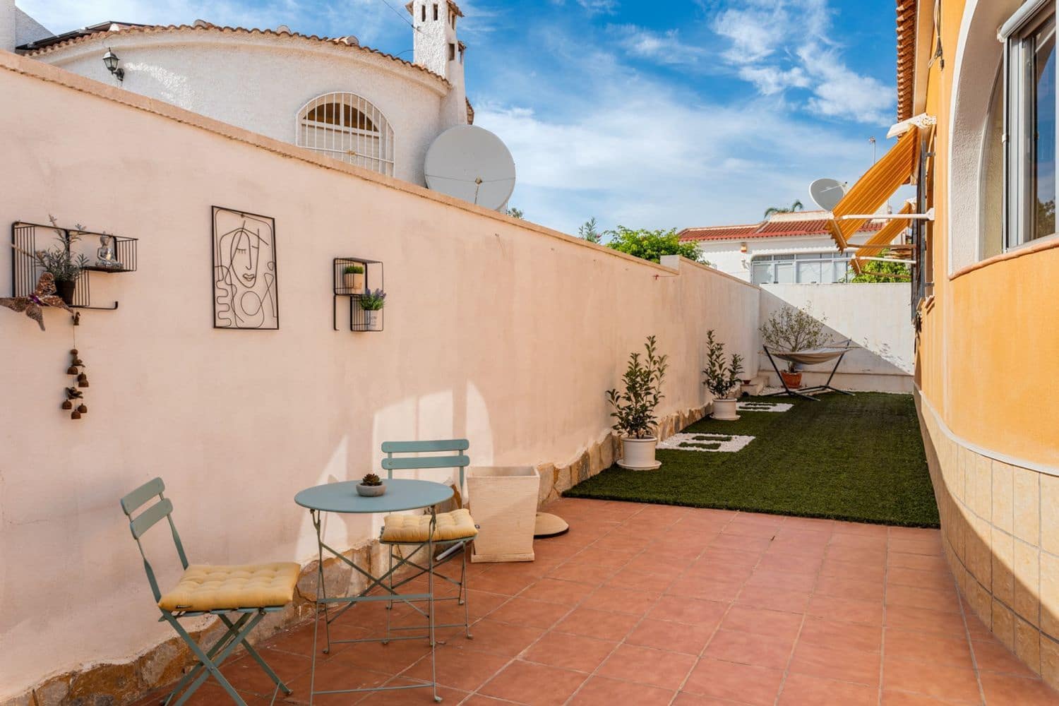 4 soveværelse Villa til salg i Ciudad Quesada med swimmingpool garage - € 415.000 (Ref: 9979513)