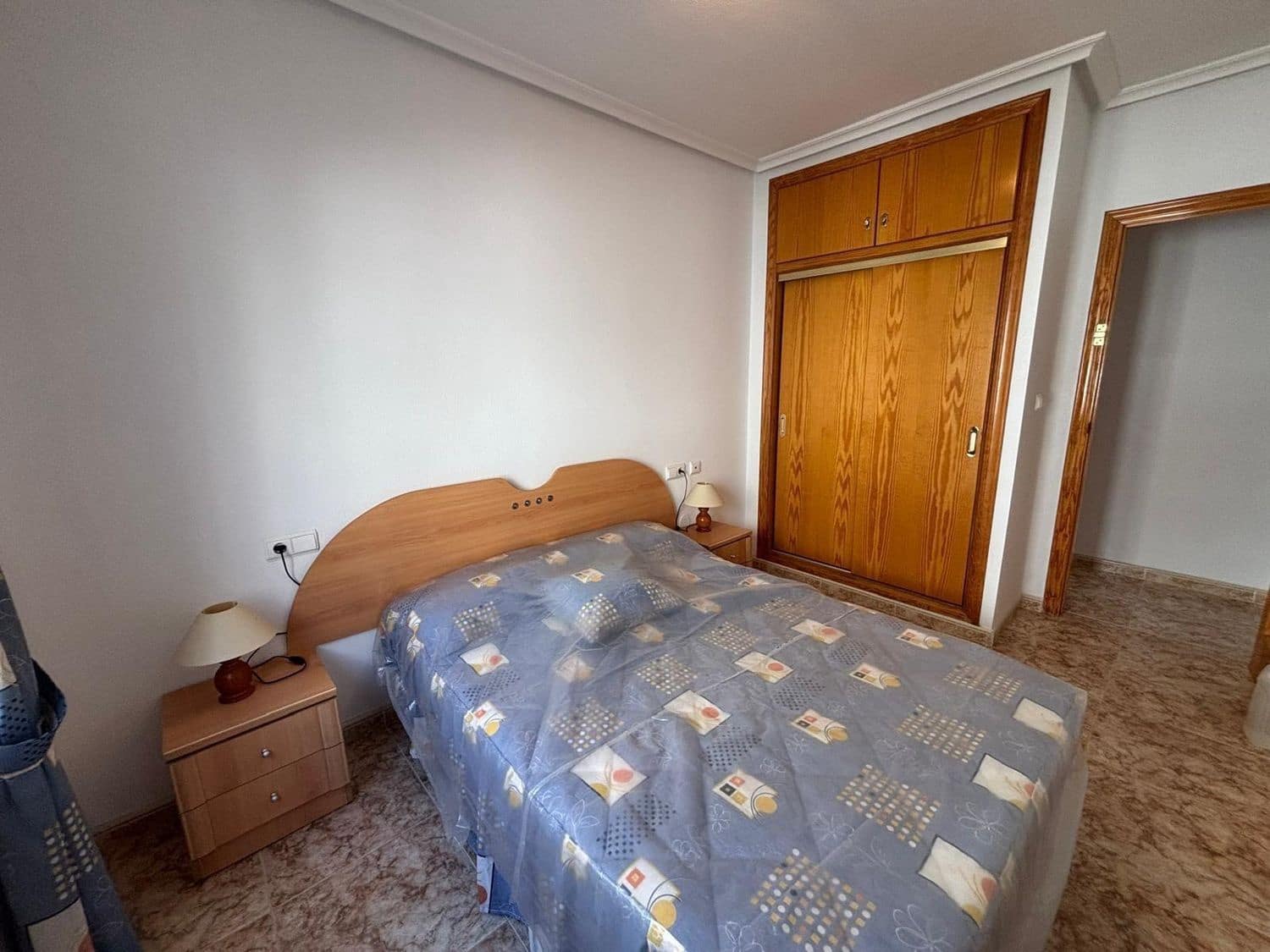 3 sypialnia Apartament na sprzedaż w Torrevieja z garażem - 245 000 € (Ref: 9980204)