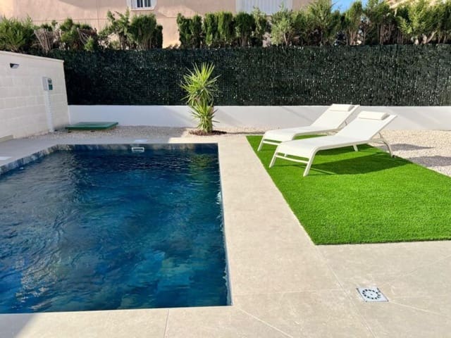 3 slaapkamer Huis te koop in Alicante stad met zwembad garage - € 319.000 (Ref: 9980205)