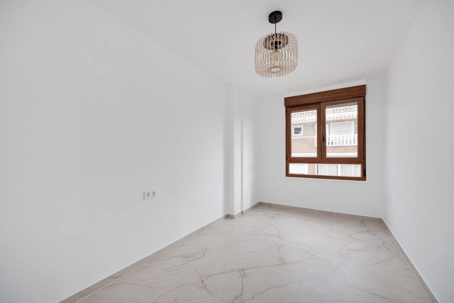 3 soveværelse Lejlighed til salg i Torrevieja med garage - € 225.000 (Ref: 9986288)