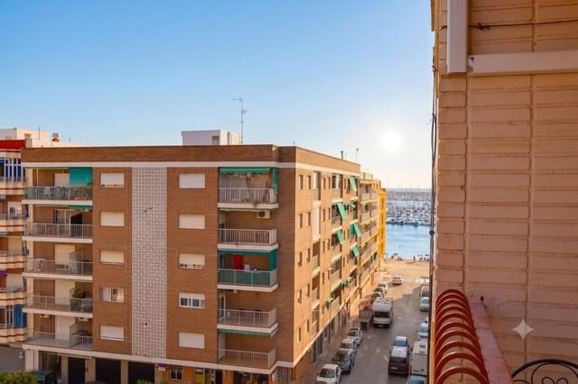 3 soveværelse Lejlighed til salg i Playa del Acequión, Torrevieja med garage - € 225.000 (Ref: 9986288)