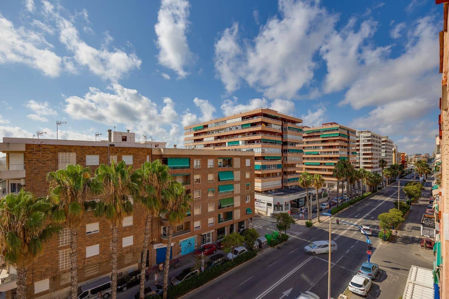 3 soveværelse Lejlighed til salg i Torrevieja med garage - € 225.000 (Ref: 9986288)