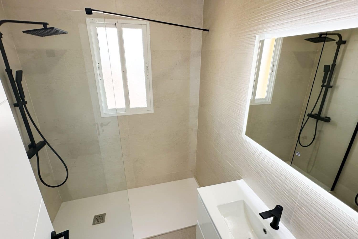 2 slaapkamer Huis te koop in Cabo Roig met zwembad garage - € 255.000 (Ref: 9999537)