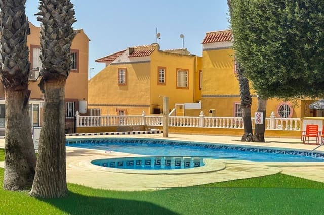 2 slaapkamer Huis te koop in Cabo Roig, Orihuela met zwembad garage - € 255.000 (Ref: 9999537)