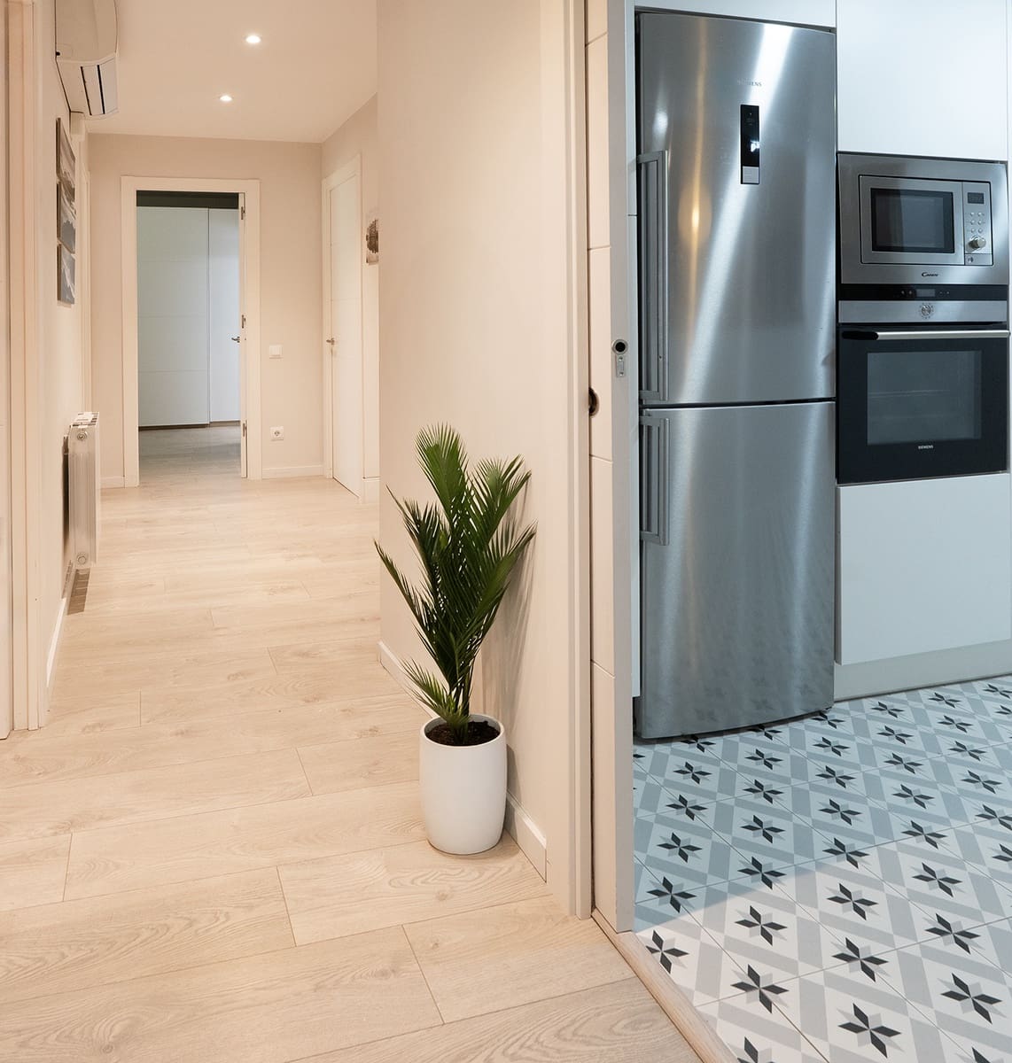 4 sypialnia Mieszkanie na sprzedaż w Miasto Barcelona - 880 000 € (Ref: 9872487)