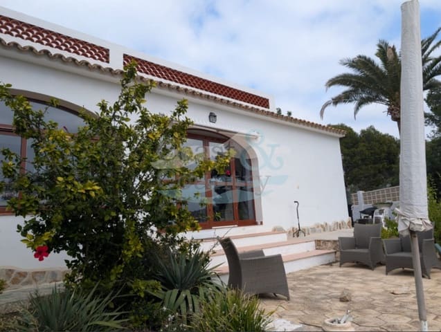 2 soverom Villa til salgs i Benissa med garasje - € 395 000 (Ref: 9133070)