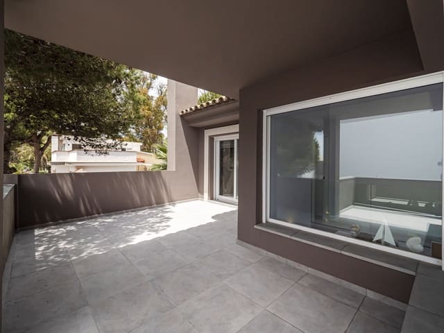 5 sypialnia Willa na sprzedaż w Marbella z garażem - 1 645 000 € (Ref: 7199921)