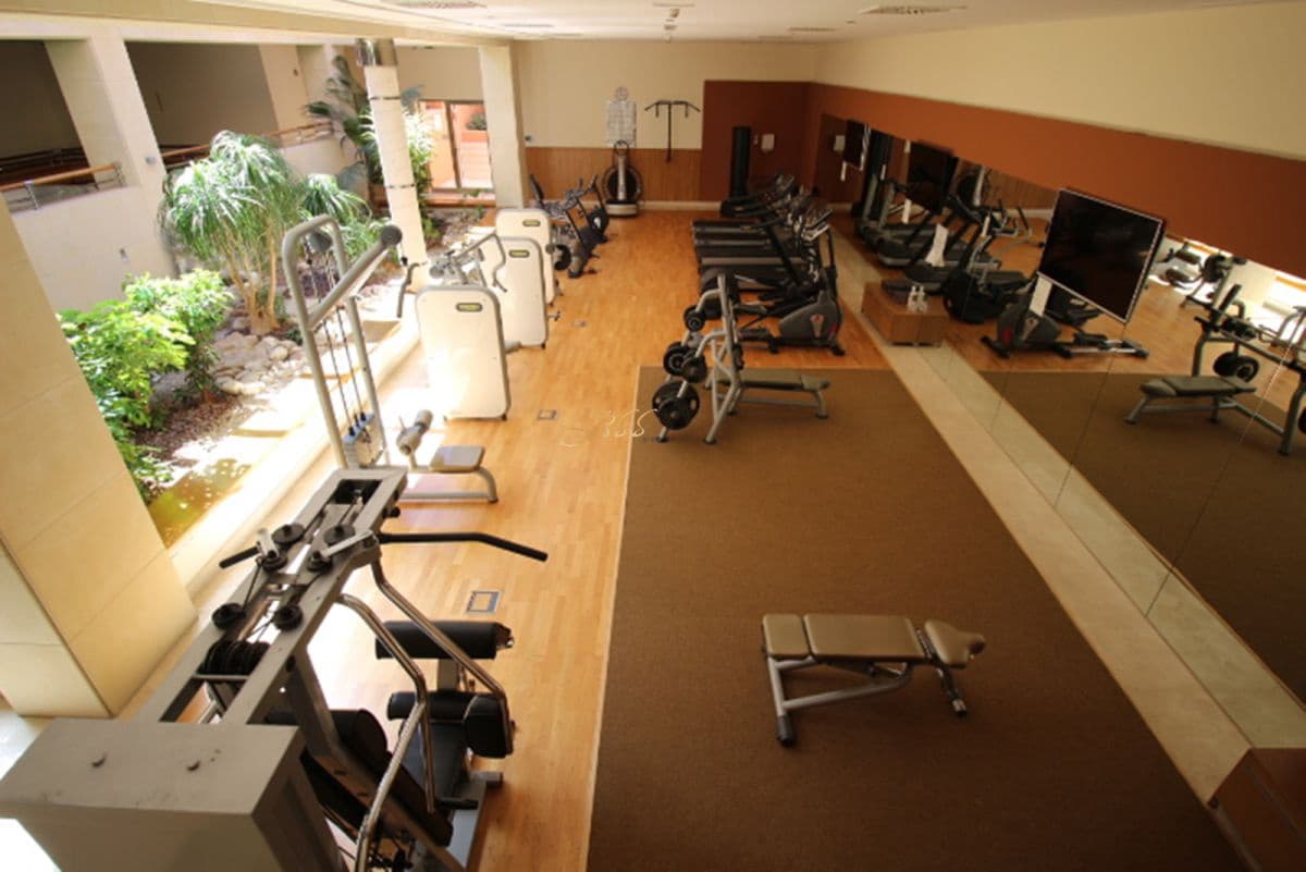 3 bedroom Penthouse for rent in Puerto Banus - € 12,000 (Ref: 9360179)