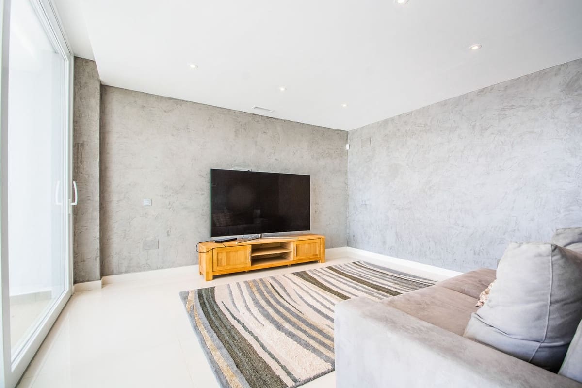 7 makuuhuone Huvila myytävänä paikassa Marbella mukana 
autotalli - 2 950 000 € (Ref: 9360185)