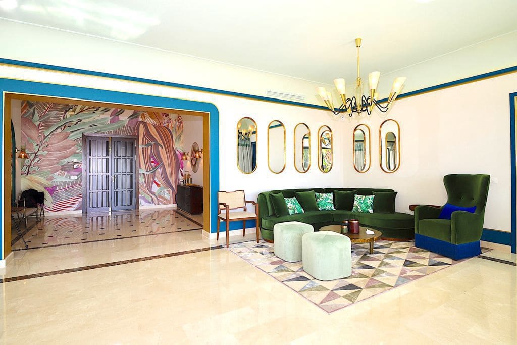 5 bedroom Villa for rent in Estepona - € 15,000 (Ref: 9360187)