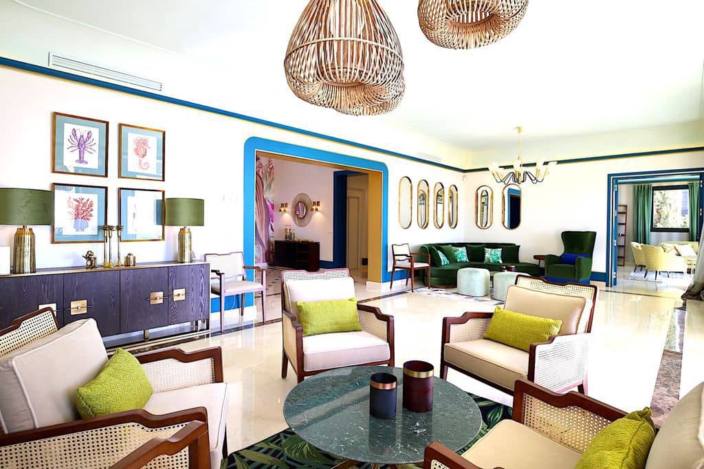 5 bedroom Villa for rent in Estepona - € 15,000 (Ref: 9360187)