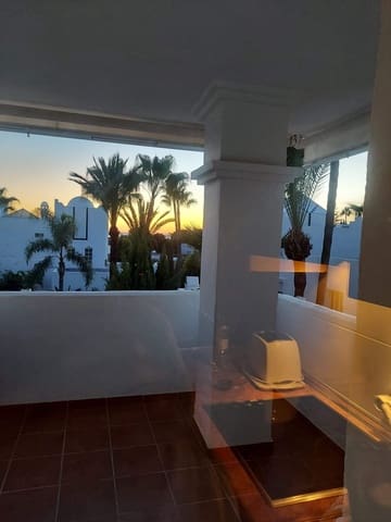 2 makuuhuone Huoneisto vuokrattavana paikassa Marbella mukana 
autotalli - 1 500 € (Ref: 9362726)