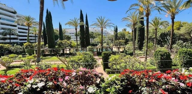 3 sypialnia Apartament na sprzedaż w Golden Mile, Marbella - 1 890 000 € (Ref: 9362727)